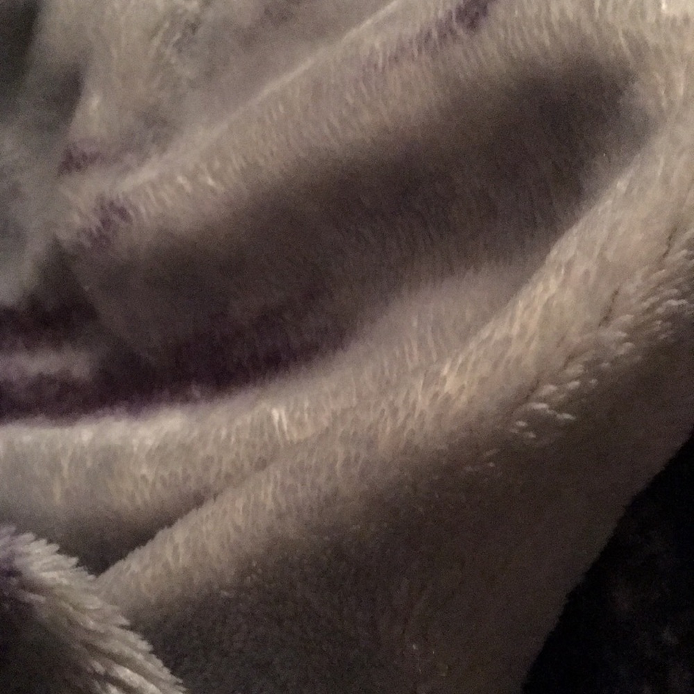 Meet your Posher, Raquel